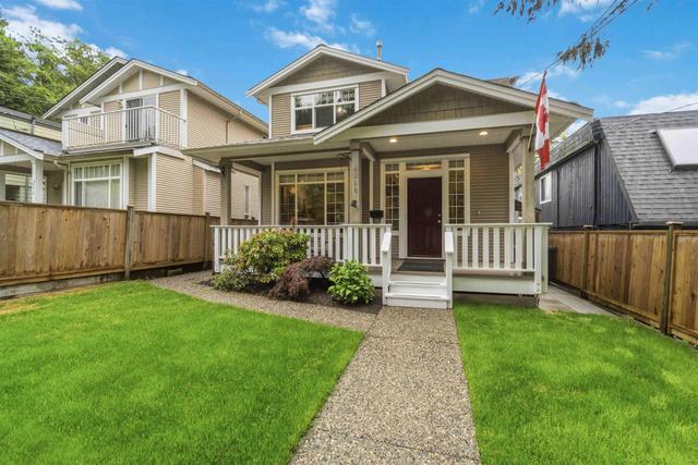4268 Hoskins Road  North Vancouver, BC V7K 2P6