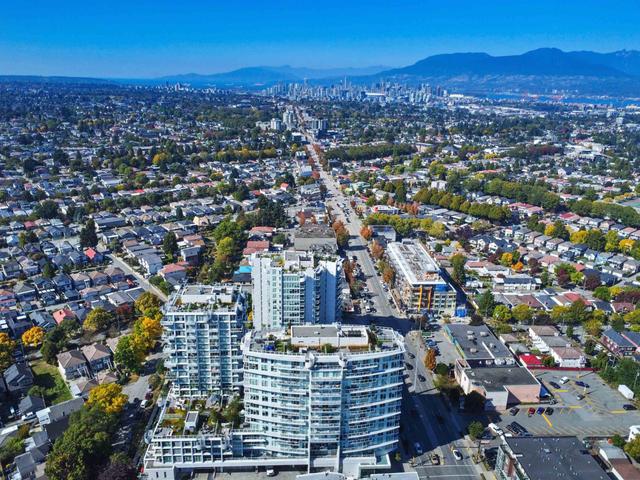 312-2220 Kingsway  Vancouver, BC V5N 2T7