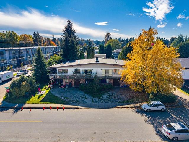 780-782 Catherine Avenue  Coquitlam, BC V3J 7H5