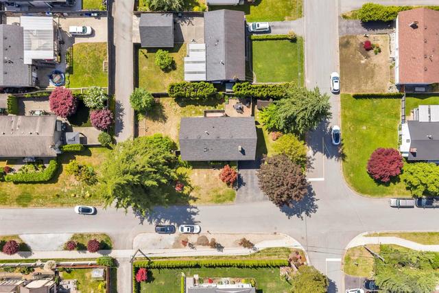 740 Townley Street  Coquitlam, BC V3J 4N3