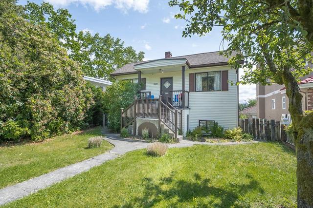 3826 Glendale Street  Vancouver, BC V5R 1C5