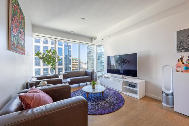 2901-1151 Georgia Street W Vancouver, BC V6E 0B3
