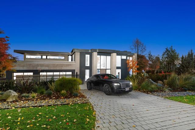 1027 Millstream Road  West Vancouver, BC V7S 2C6