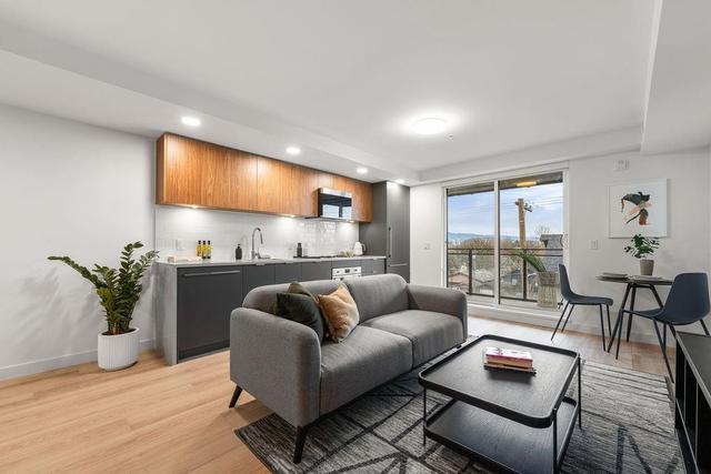 311-2419 Grant Street  Vancouver, BC V5K 3G5
