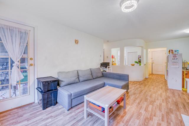 207-3738 Norfolk Street  Burnaby, BC V5G 4V4