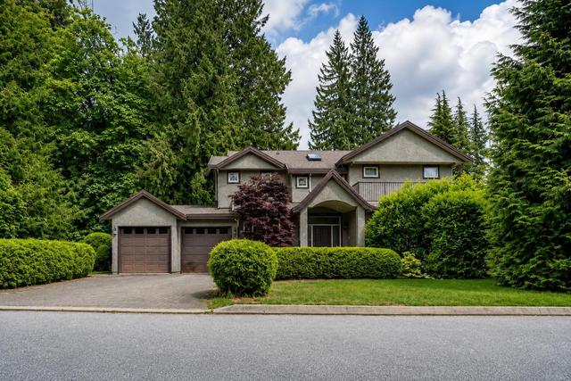 4986 Shirley Avenue  North Vancouver, BC V7R 3W4