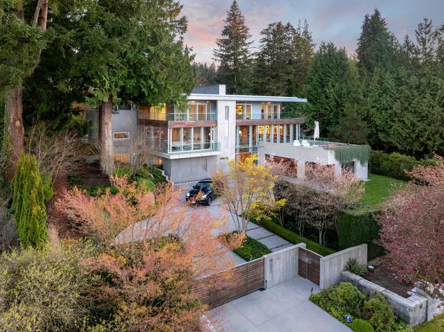 4850 Fannin Avenue  Vancouver, BC V6T 1B2