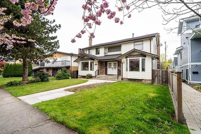 2235 16th Avenue WVancouver, BC V6K 3B4