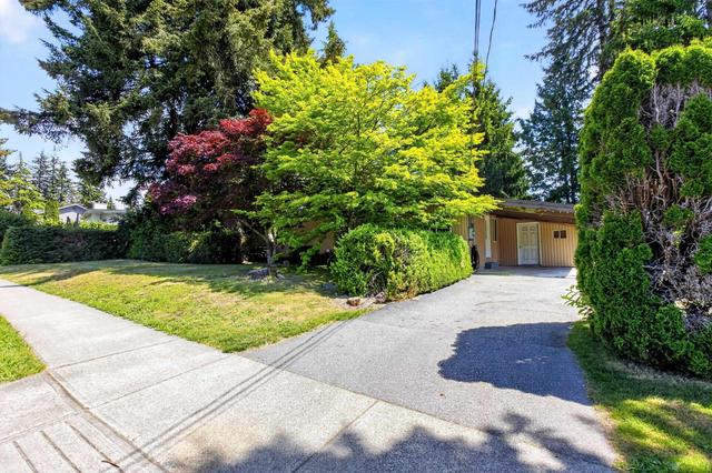 655 Macintosh Street  Coquitlam, BC V3J 4Y4