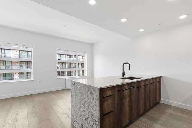 306-3590 39th Avenue W Vancouver, BC V6N 3A5