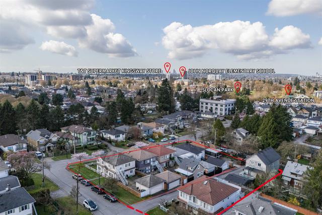 4598 Moss Street  Vancouver, BC V5R 3T1