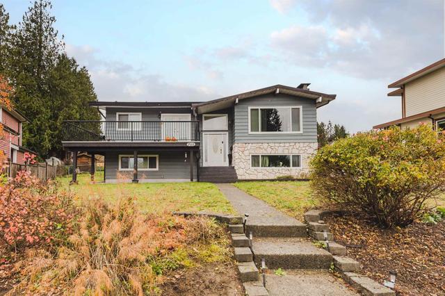 703 Delestre Avenue  Coquitlam, BC V3K 2G1