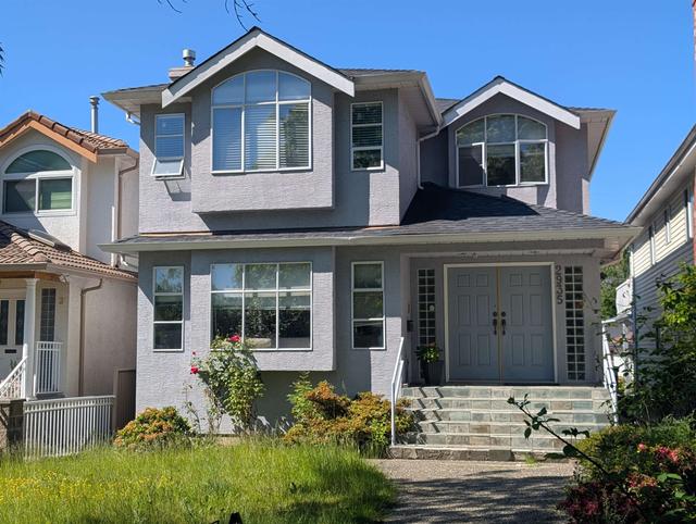 2935 17th Avenue E Vancouver, BC V5M 2N4