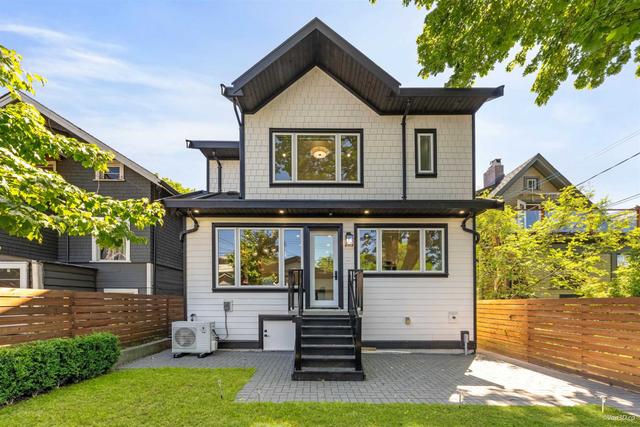 2-683 19th Avenue WVancouver, BC V5Z 1W9