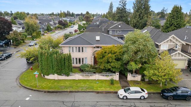 5080 Linfield Gate  Richmond, BC V7C 4L4