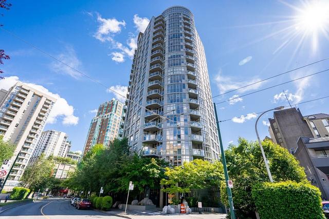 1505-1050 Smithe Street  Vancouver, BC V6E 4T4