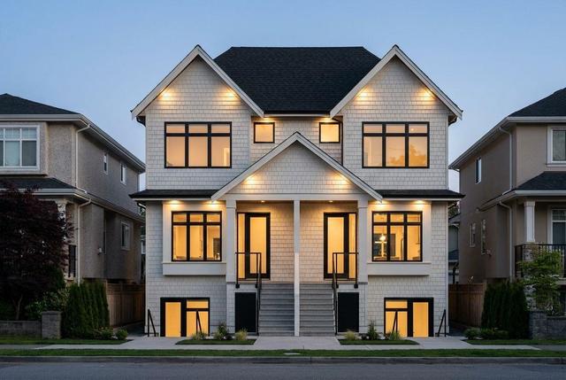 4-1238 Le Roi Street  Vancouver, BC V5K 4G2