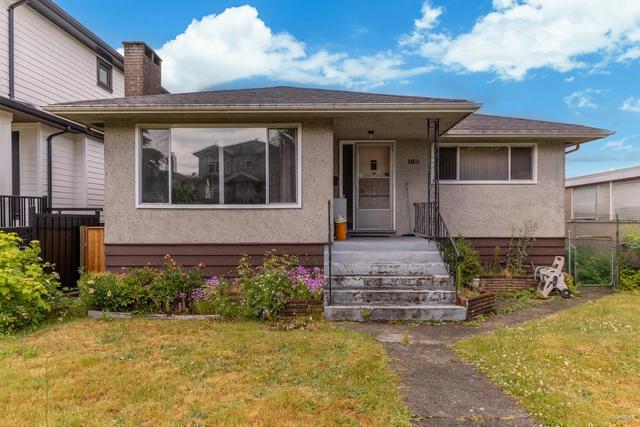 3185 16th Avenue E Vancouver, BC V5M 2M7