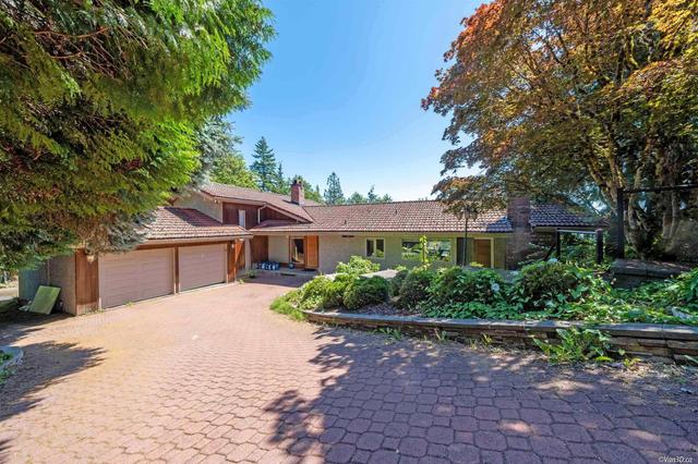 1448 Sandhurst Place  West Vancouver, BC V7S 2P3