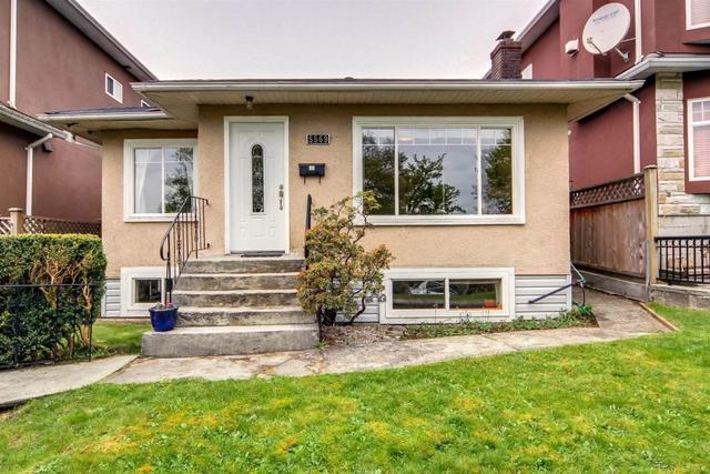 5569 Culloden Street  Vancouver, BC V5W 3R9