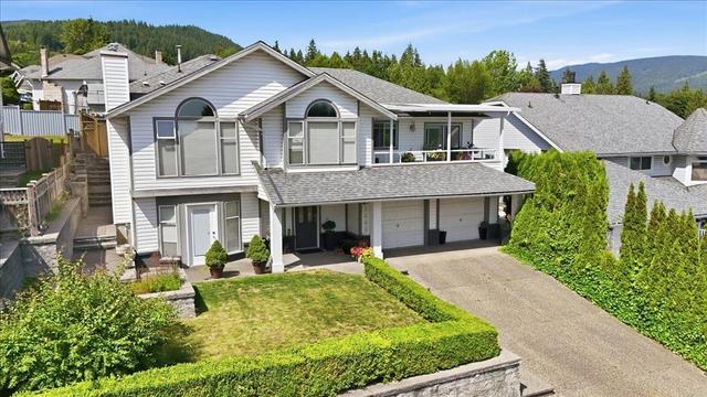 2893 Delahaye Drive  Coquitlam, BC V3B 7A4
