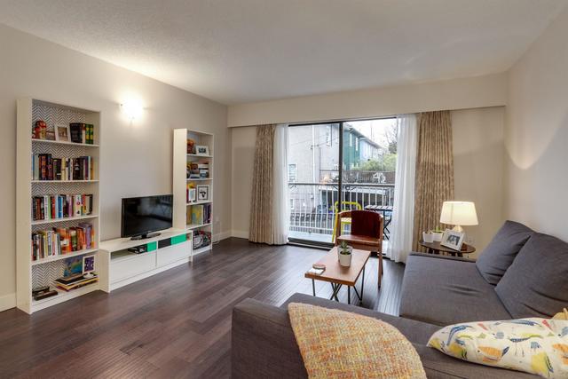 203-1611 3rd Avenue E Vancouver, BC V5N 1H1