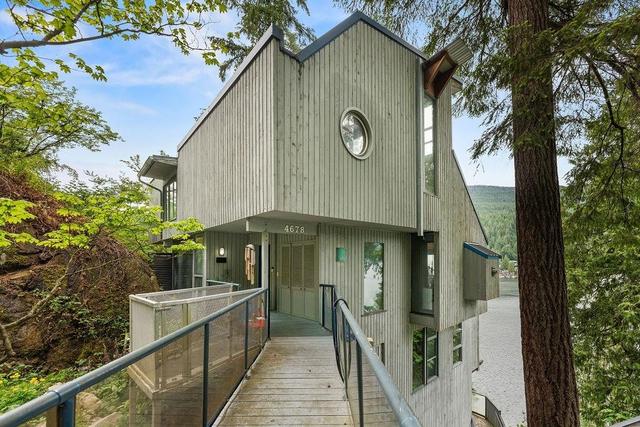 4678 Eastridge Road  North Vancouver, BC V7G 1K4