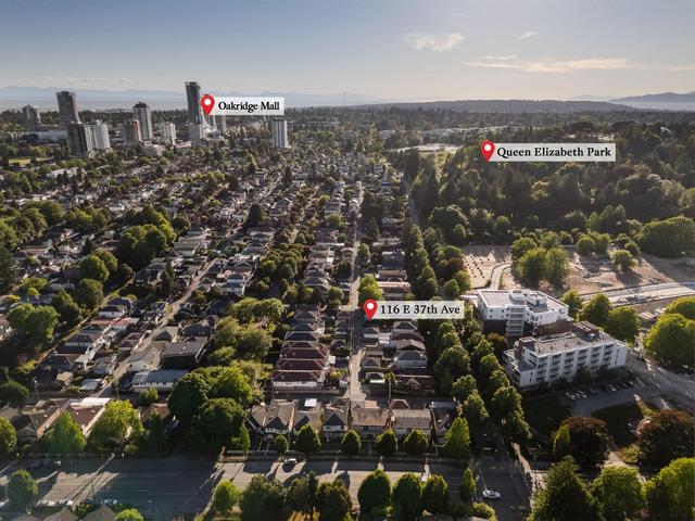 116 37th Avenue E Vancouver, BC V5W 1E4