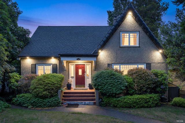 1049 33rd Avenue WVancouver, BC V6M 1A1