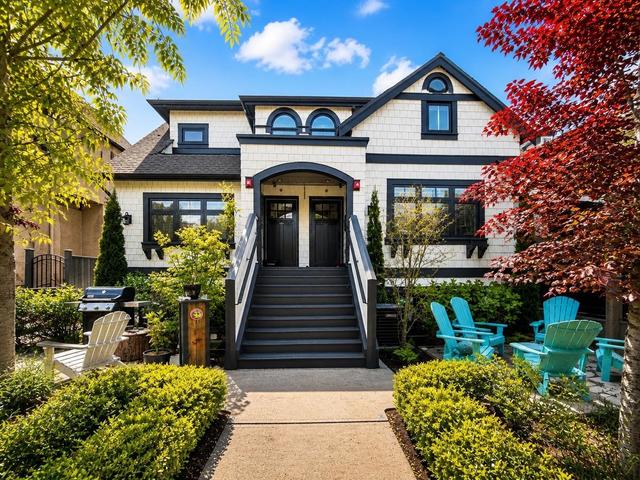 3022 King Edward Avenue W Vancouver, BC V6L 1V5