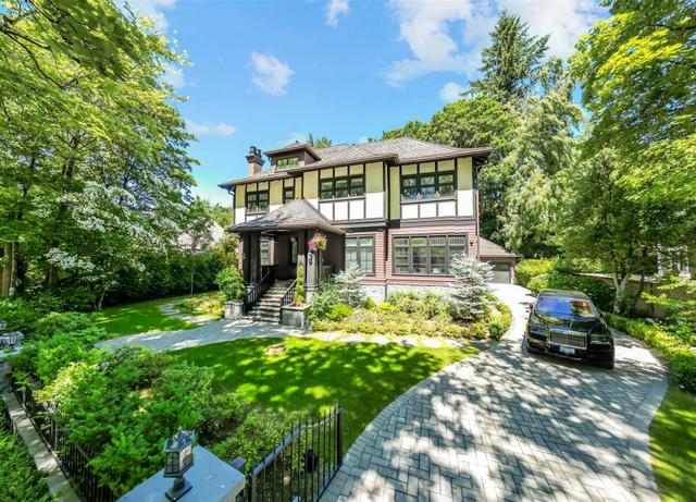 1341 Matthews Avenue Vancouver, BC V6H 1W7