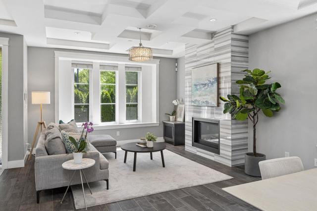 3233 Grant Street  Vancouver, BC V5K 3J1