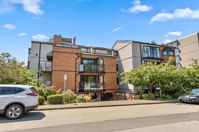 403-1340 Duchess Avenue  West Vancouver, BC V7T 1H6