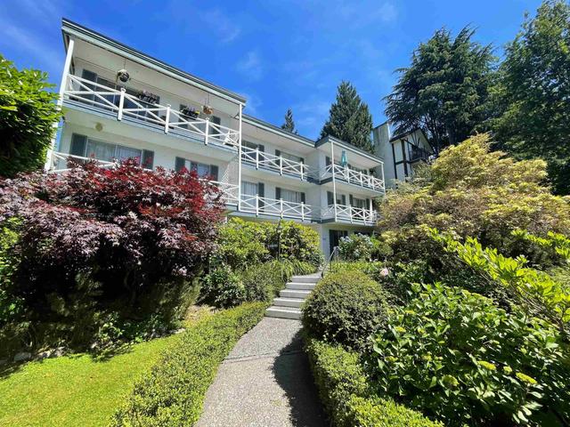 11-140 20 Street E North Vancouver, BC V7L 3A4