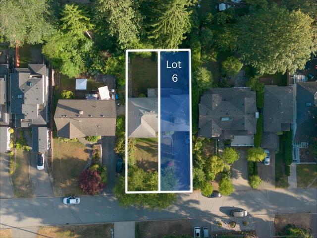 869 Clements Avenue  North Vancouver, BC V7R 2K6