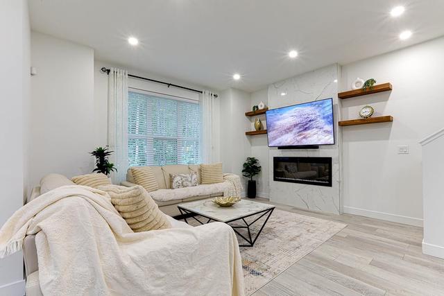 1437 Collins Road  Coquitlam, BC V3E 0A9