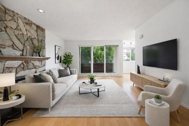 210-1420 8th Avenue E Vancouver, BC V5N 1T4