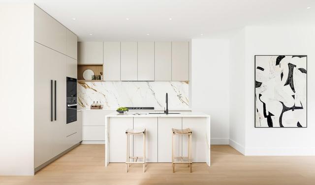 4-4611 Steveston Highway  Richmond, BC V7E 2K4