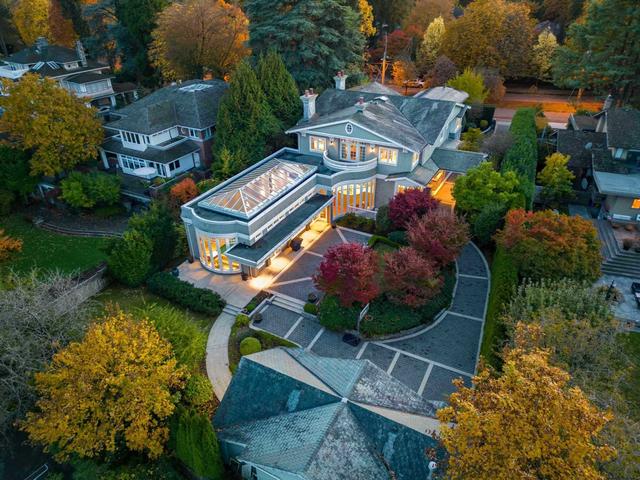 3402 Osler Street  Vancouver, BC V6H 2W3