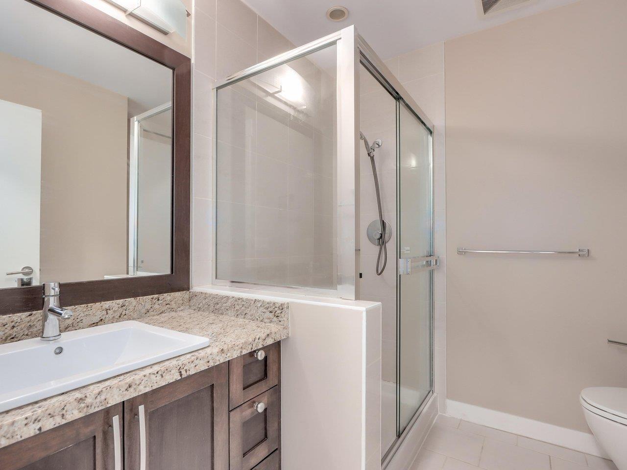 319 15Th Street E, North Vancouver, BC 