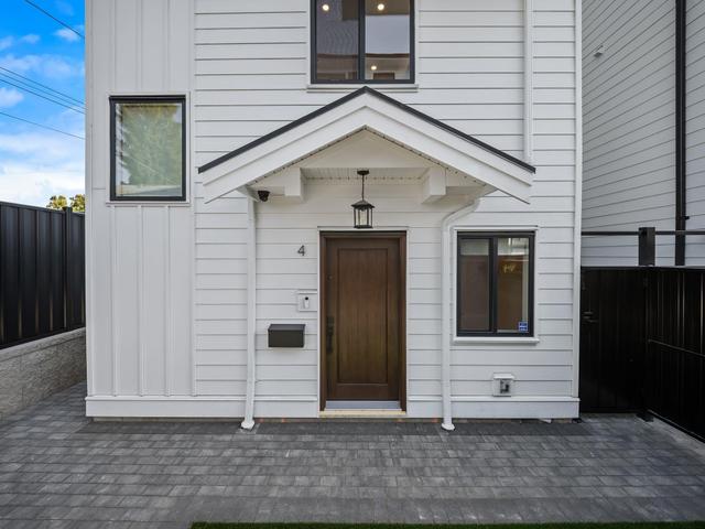 4-3786 Peter Street  Burnaby, BC V5J 1N4