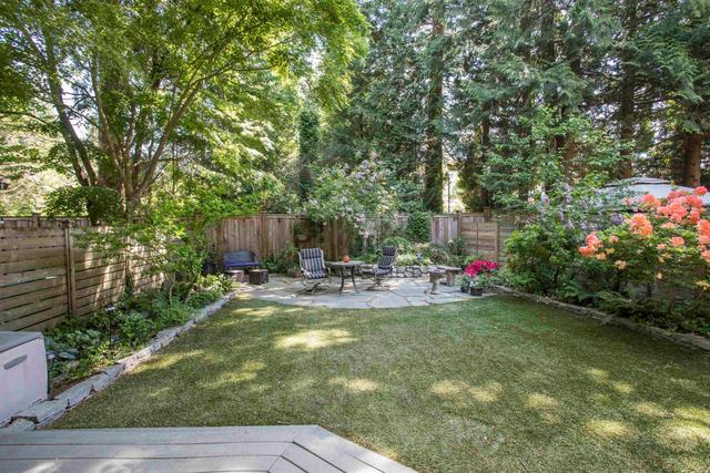 1989 Cedar Village Crescent  North Vancouver, BC V7J 3P5