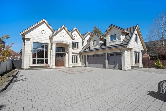 8651 Williams Road  Richmond, BC V7A 1G7