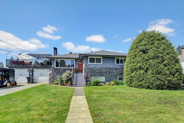 430 Montgomery Street  Coquitlam, BC V3K 5G6