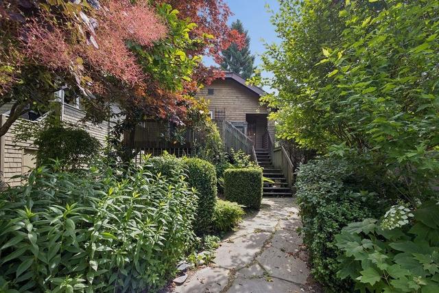 5998 Larch Street  Vancouver, BC V6M 4E4