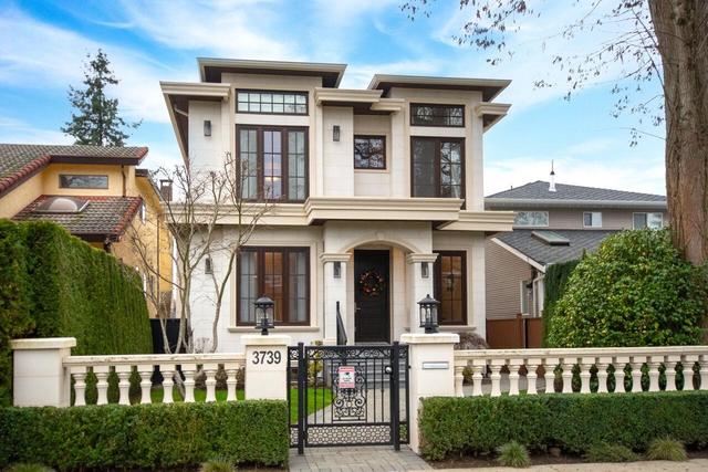 3739 24th Avenue W Vancouver, BC V6S 1L7