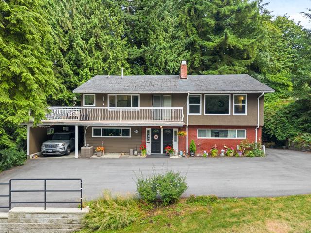 1001 Gatensbury Street  Coquitlam, BC V3J 5J6