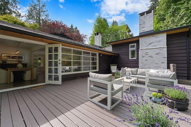 4411 Stone Crescent  West Vancouver, BC V7W 1B8