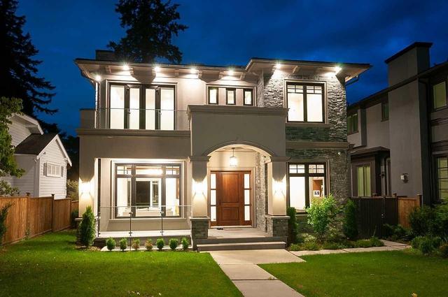 3708 35th Avenue W Vancouver, BC V6N 2N7
