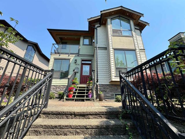 1436 Bewicke Avenue  North Vancouver, BC V7M 3B8